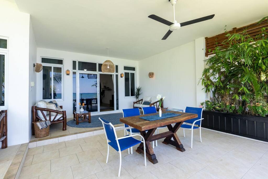 Ivy'S Cove Beach Side Condo - Luxury Villa Whitehouse Extérieur photo